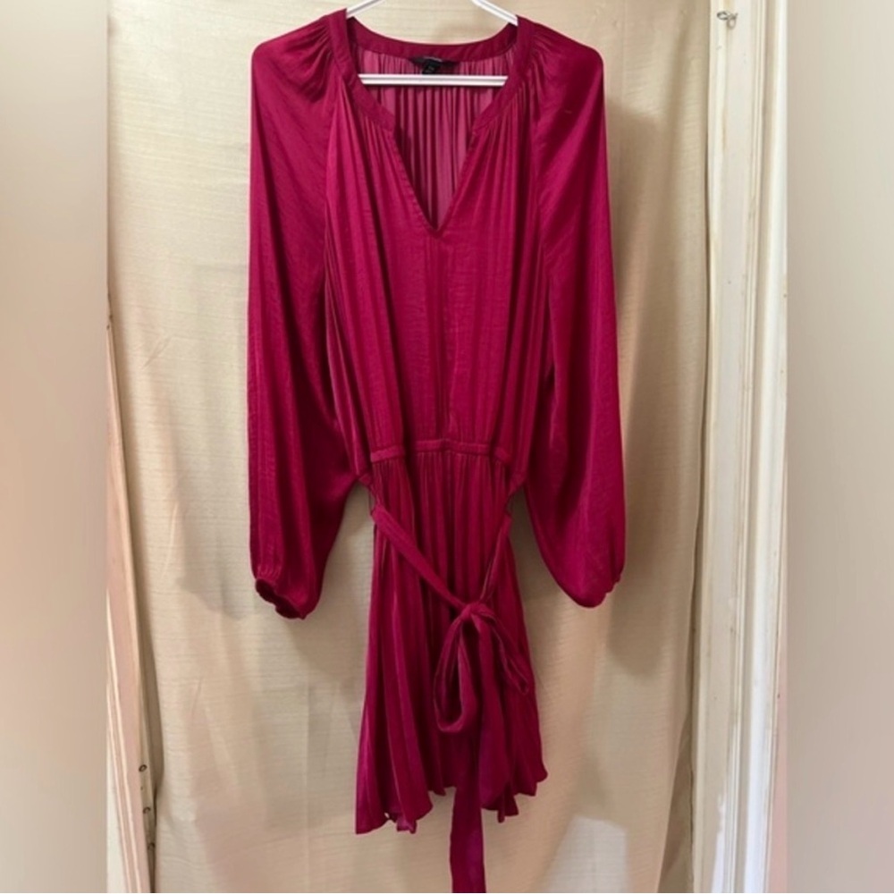 Vera Wang Fuchsia dress